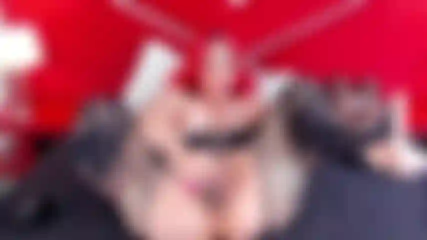 Minha bunda brinca duro às vezes.