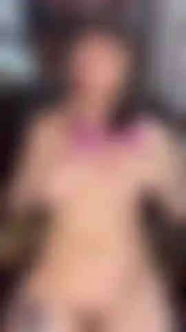 Por favor goze na minha garganta.