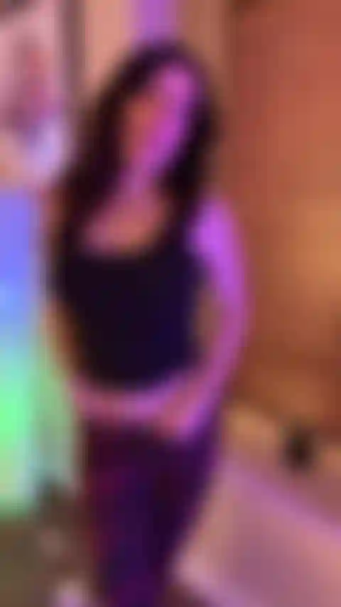 Adoro minha bunda grande.