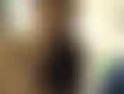 Uso meu vibrador no clitóris enquanto chupo seu pau.