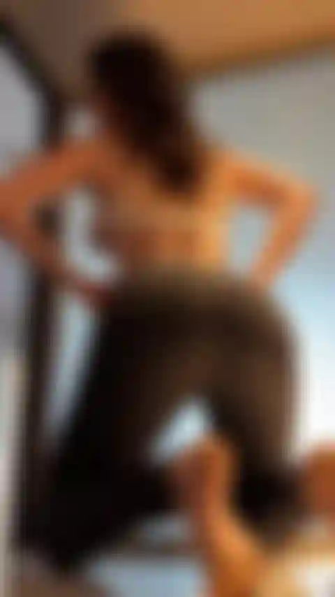 Provocando em meu jeans.