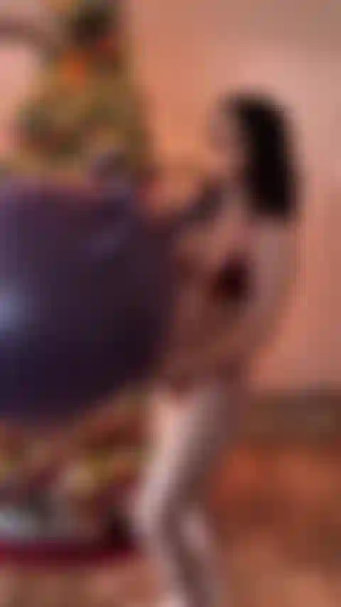 O papai noel me trouxe uma nova bola de exercícios.