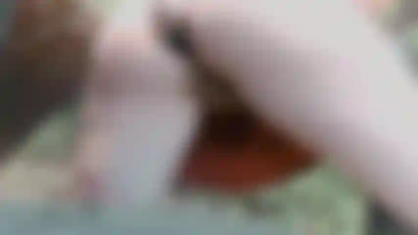 Dupla penetração no mato.