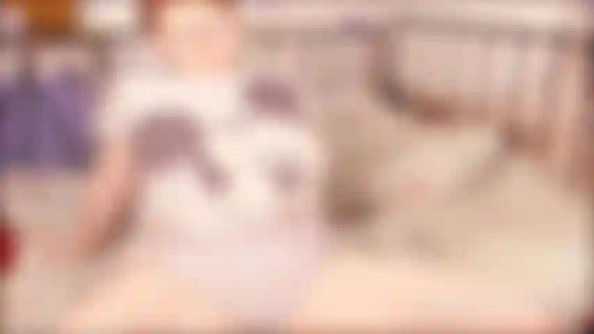 Primeiro orgasmo afiando.