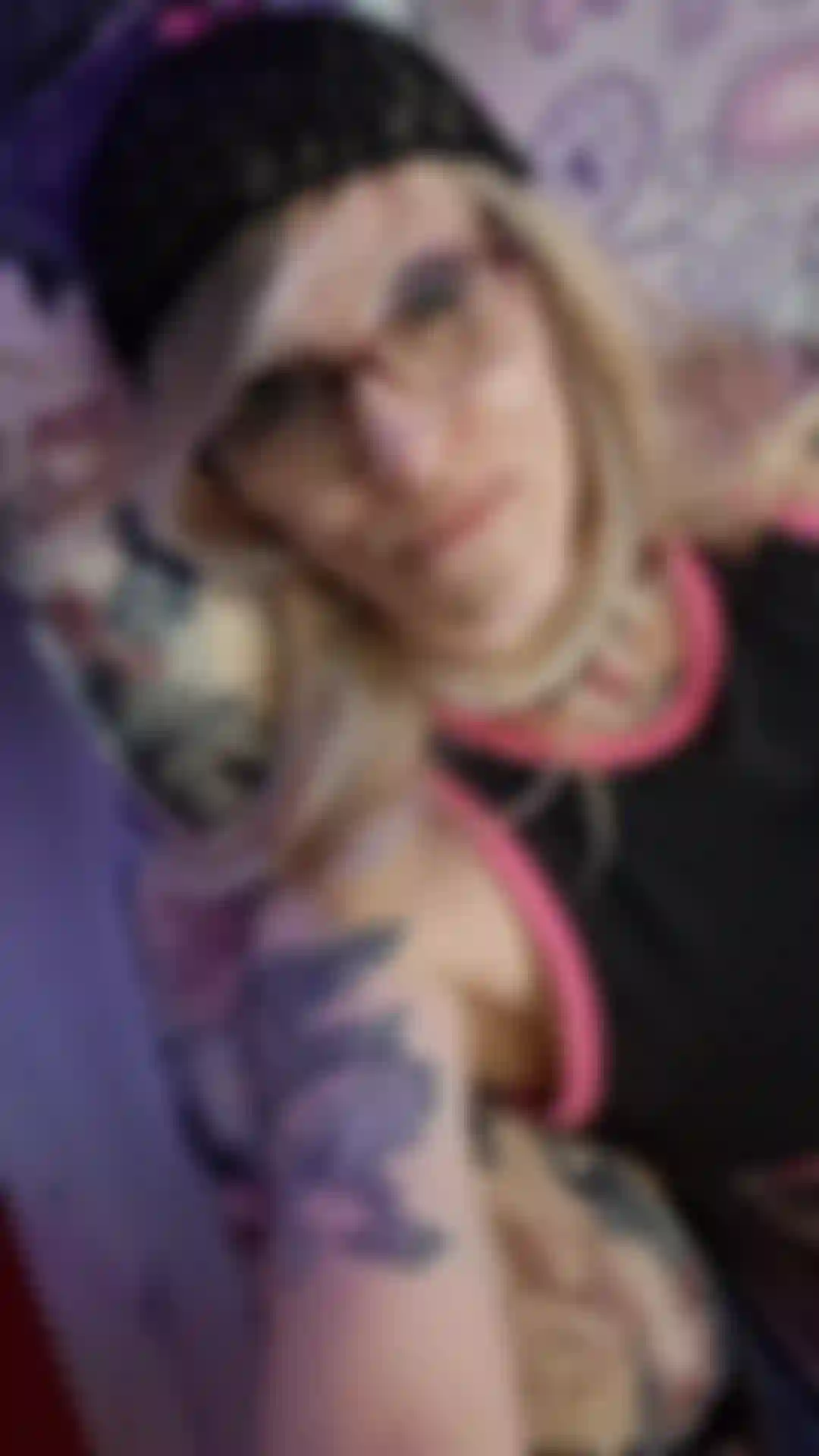 Just saying hi to my sexy people