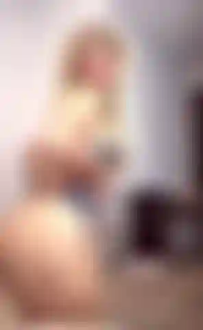 Está se sentindo safado? Deixe meu corpo irresistível provocar cada centímetro da sua imaginação… você consegue aguentar?