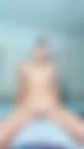 I ride my pillow naked