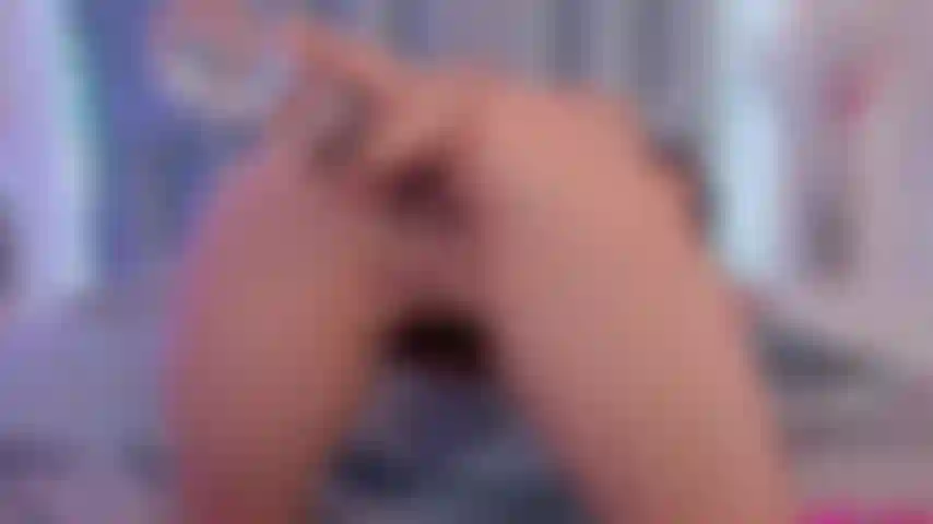 Anal em cachorrinho e com clitóris gostoso.
