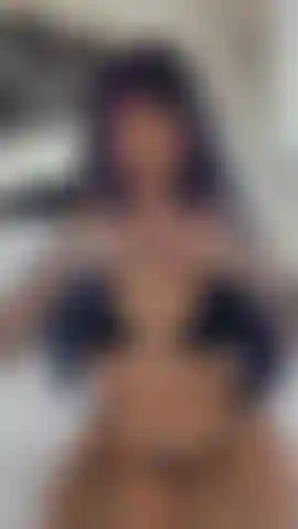 Showcasing Bikini's x