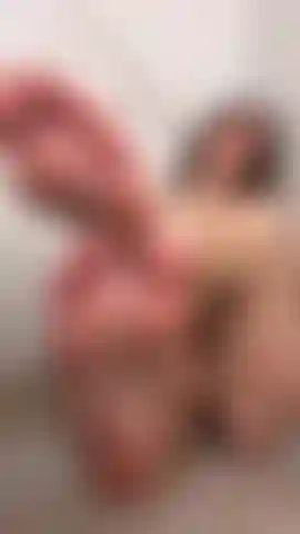 Clean my soles and tickle my toes