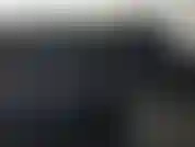 Adorando boot - vestindo um macacão, meias até a coxa e minhas martens doc de 19 buracos, vou sentar no meu sofá. Mostro meu par de botas favorito e exijo que você venha adorá-lo.