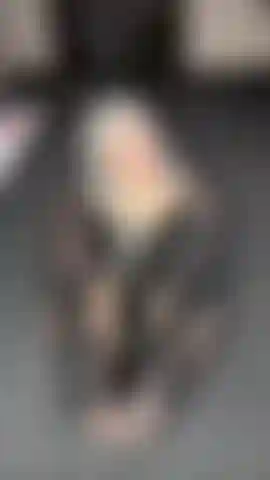 Pés em meia-calça.