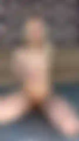 E em vez dos meus dedos, sonho com seu pau.