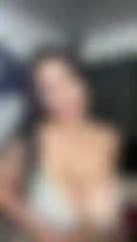 tease with my delicious tits