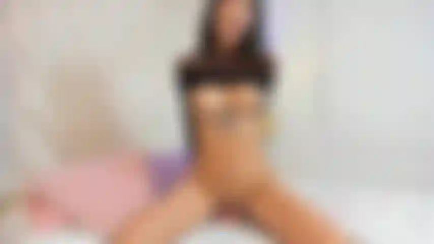 Se você gosta da posição de cowgirl, enquanto meus peitos saltam, sei que você vai adorar.