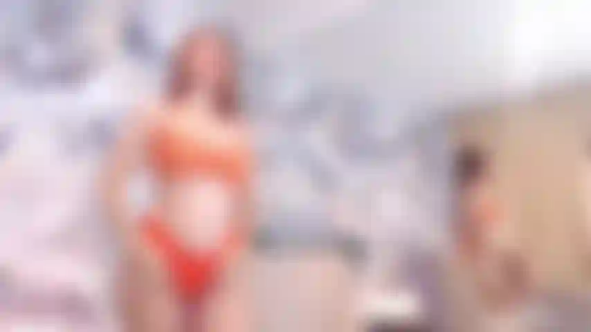 Sensual_dance_and_fuck_pussy.