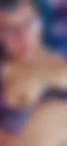 Mean Girl SPH for your small cock to enjoy!