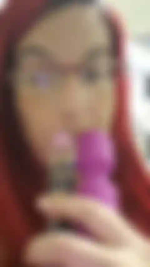 30 Grávida de semanas - no meio da noite eu entro no meu banheiro e uso minha vibração e vibrador para gozar! Gozei com tanta força que fiquei com medo de ser presa! Lol! Áudio!