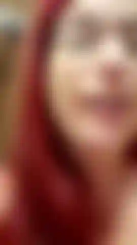 Usando meu novo vibrador de 10 polegadas de espessura para foder minha buceta e gozar! Tive que testá-lo antes de tentar montá-lo e parece funcionar muito bem. Veja-me ter um enorme orgasmo com isso! 36 W preggo! Áudio!