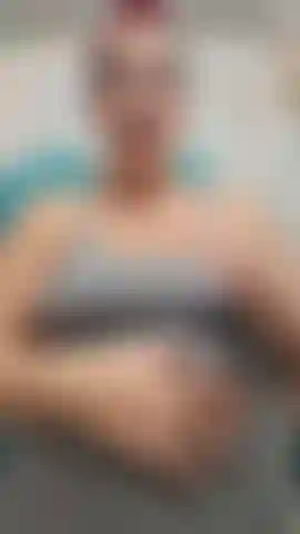 Sempre fico com muita fome quando estou grávida, principalmente nesta gravidez. Parece que não importa o que eu coma, nada pode me saciar! Decido que se eu te engolir você vai demorar para digerir e talvez eu consiga saciar minha fome por mais de uma hora! 38 Weeks.