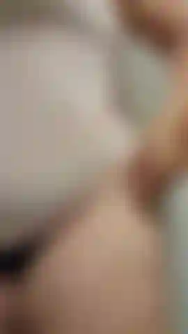 Pov galo cavalgando! Observe-me cavalgar em seu pau, ouça como minha buceta está molhada de perto, agradável e pessoal, e depois goze nela neste ângulo de visão! Áudio!