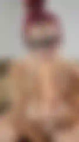 Observe-me cavalgar seu pau e meus peitos saltam enquanto eu faço isso, então você me fode bem e com força até que eu diga que quero que você exploda sua carga enorme em toda a minha buceta (vídeo de vibrador esguichando!!) ( Áudio!).