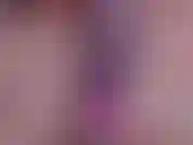 Bucetinha bem cremosa/brinquedo de vidro fechado e gozando muito forte! Você não vai acreditar como sou cremosa!
