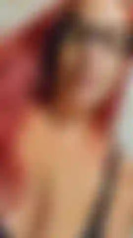 Esguichando leite e dando joi leve com instruções de esperma no final. Vamos ver se você consegue fazer uma bagunça maior que eu! Áudio!