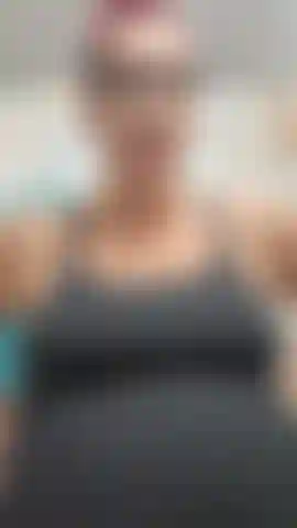 Tom estava pronto para enfiar todos os 25 centímetros do meu estribo em sua garganta desta vez! Uma vez que ele chupou bem eu comi a bunda dele e enterrei tudo aí fiz ele chupar até limpar e atirei uma carga de esperma na cara dele! 39 Grávida de semanas.