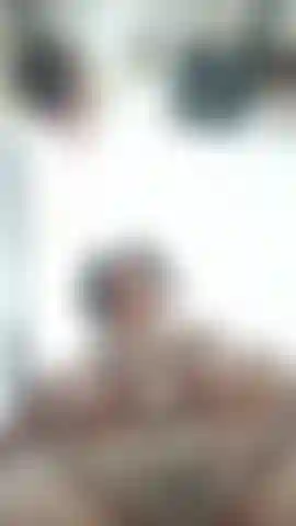 Squirt! Tão molhada e sexy.