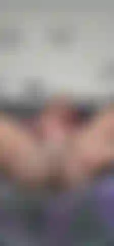 Brinquedo de lamber buceta gemendo.