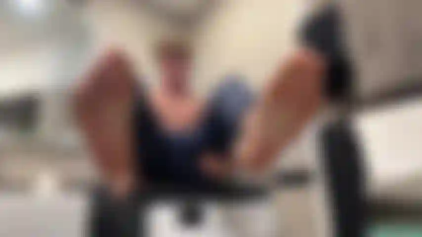 Enjoy my Feet in The Bathroom