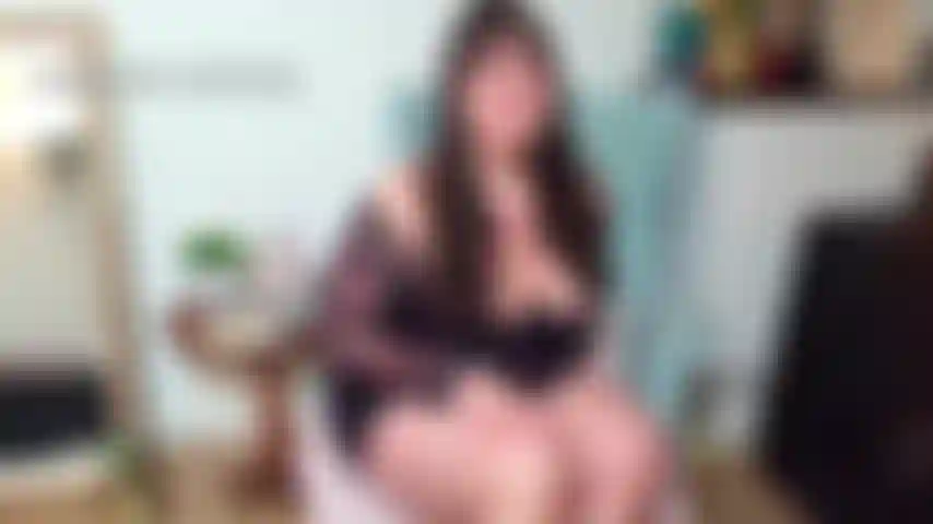 Admita que você gosta de garotas gordas - brincadeira de barriga, joi, joe + conversa suja!