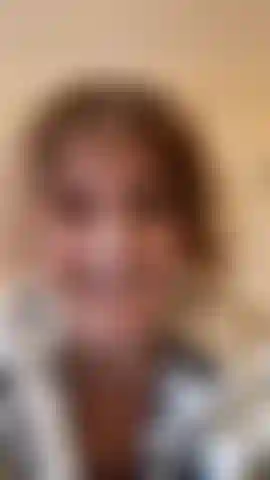 Just a blow kiss. Come back soon.