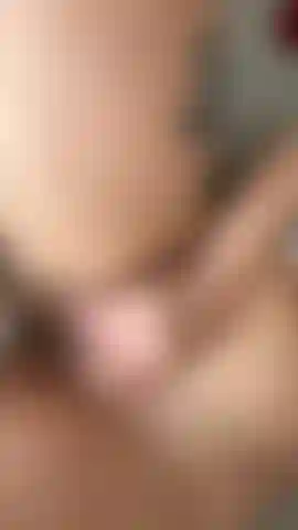 Close up of me rubbing my pussy, showing off my body, and moaning like a desperate slut 🤤 then licking my fingers after.. 💦