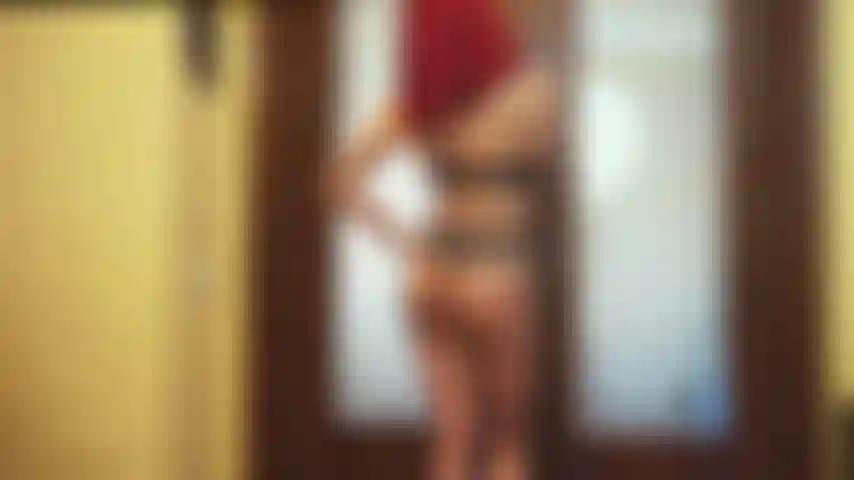 Experimentando espartilhos.