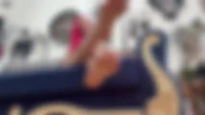 Tudo começa pelos pés (personalizado).