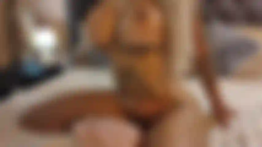 Pega esfregando meu travesseiro