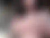 Essa é para todos aqueles amantes do fetiche por fumo:3 eu ​​sentada de topless ao sol curtindo sua companhia em silêncio fumando e brincando com meus peitos. Ahh, que vibe relaxante.
