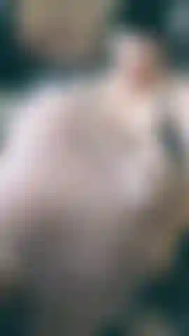 Você mal consegue perceber que estou usando meia-calça.