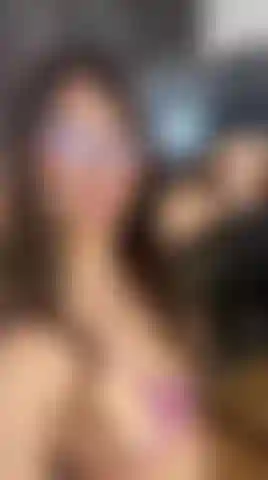 FLIRTY VIBES THAT DRIVE YOU CRAZY