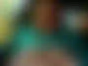 Meus peitos cheios de leite estavam tão cheios que eu precisava bombeá-los para que parassem de doer! Porra me veja brincar com meus seios leitosos, lamber meus mamilos, esguichar meu seio por toda parte e usar minha bomba tira-leite para drenar meus seios.