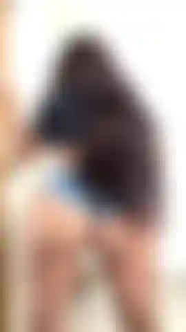 O que você perdeu hoje, uma bunda de shortinho.