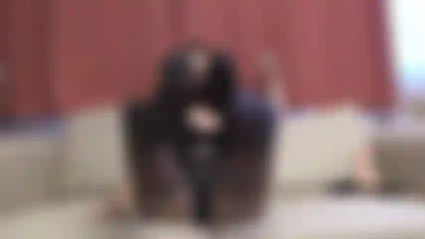 Nylon joi foot & handjob alemão.