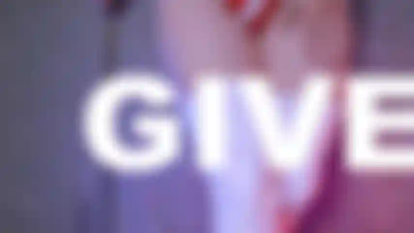 Na dependência de bordas e topless.