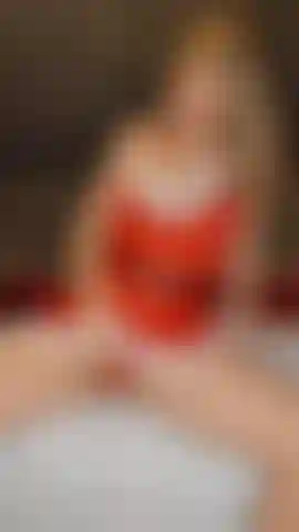 Dona, noel fica safado e tira a roupa!