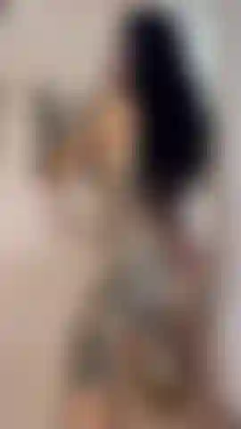 fully nude clapping my fat ass from the back. omg its so loud!!