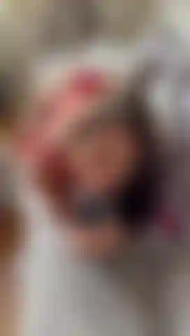 Chupando seu pau grande.