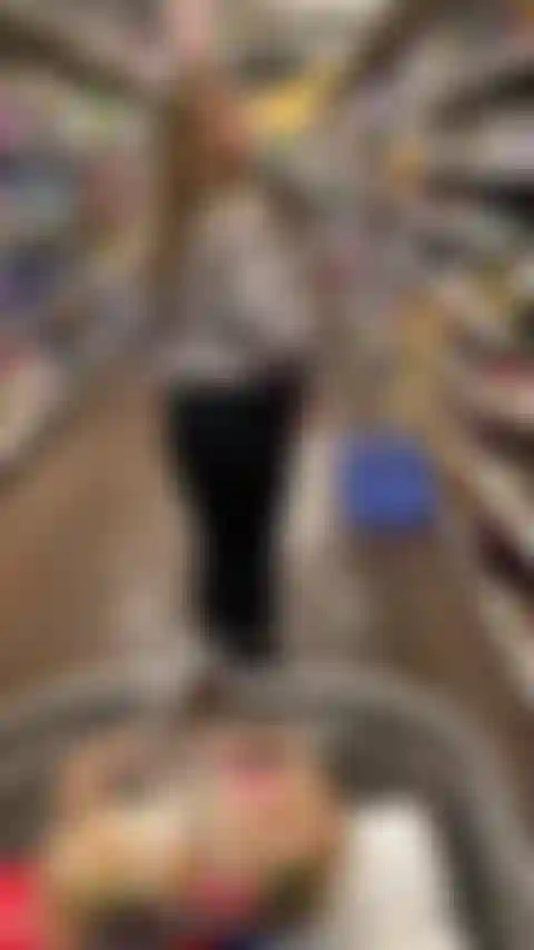 Flash rápido na loja.