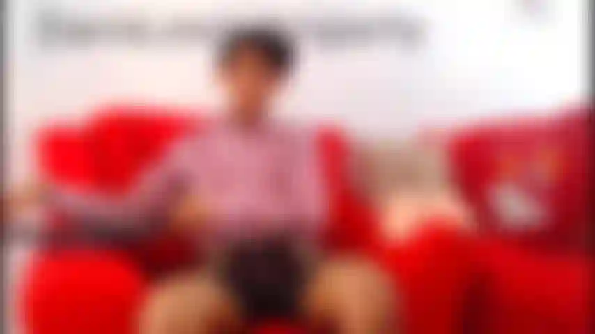 Sendo mestre e mostrando a carne.